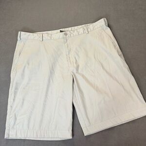Nike Golf Dri Fit- Men's Khaki Shorts- Flat Front-Size 40- Golf/Casual/Resort